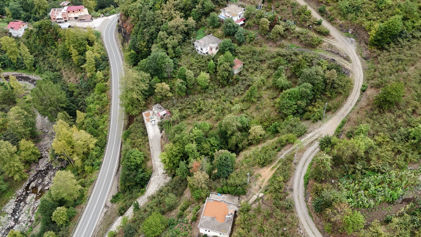 MABEL GAYRİMENKUL/ BEŞİKDÜZÜ/ KORKUTHAN 3.000 m2 MÜSTAKİL ARSA